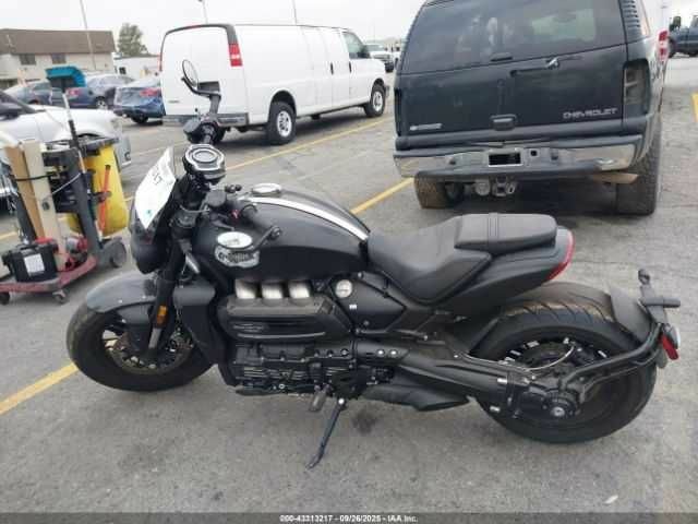 Триумф Другая, объемом двигателя 2.5 л и пробегом 0 тыс. км за 9000 $, фото 11 на Automoto.ua