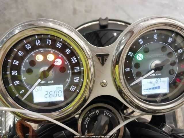 Триумф Другая, объемом двигателя 1.2 л и пробегом 0 тыс. км за 2500 $, фото 6 на Automoto.ua