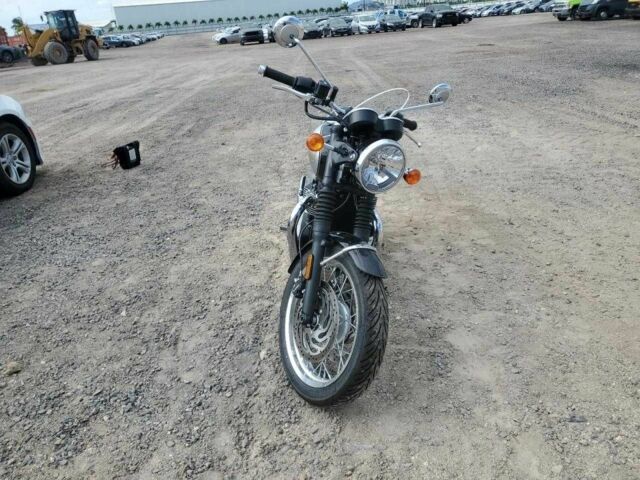 Триумф Другая, объемом двигателя 1.1 л и пробегом 0 тыс. км за 6000 $, фото 1 на Automoto.ua