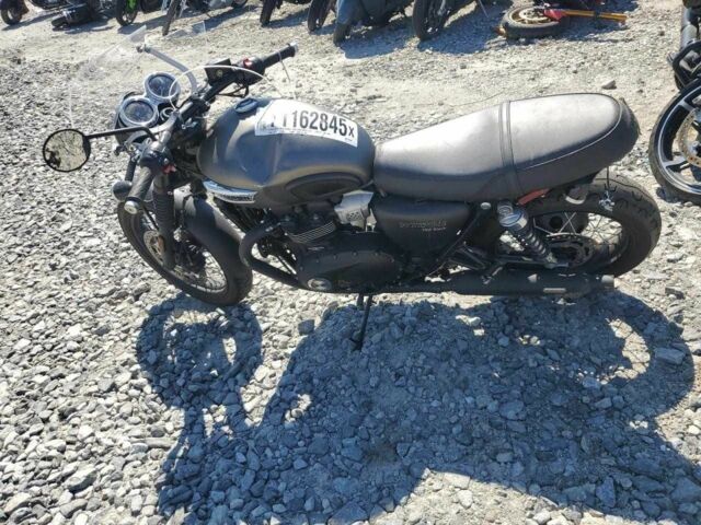 Триумф Другая, объемом двигателя 1 л и пробегом 0 тыс. км за 3000 $, фото 2 на Automoto.ua