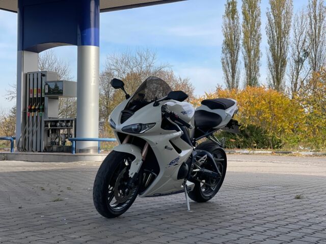 Тріумф Інша, об'ємом двигуна 0.68 л та пробігом 0 тис. км за 6500 $, фото 13 на Automoto.ua