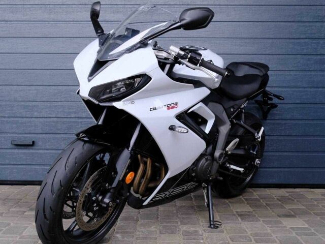 Триумф Другая, объемом двигателя 0.66 л и пробегом 0 тыс. км за 11500 $, фото 2 на Automoto.ua