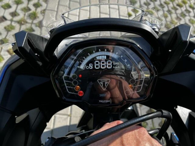 Триумф Другая, объемом двигателя 0 л и пробегом 0 тыс. км за 8999 $, фото 16 на Automoto.ua