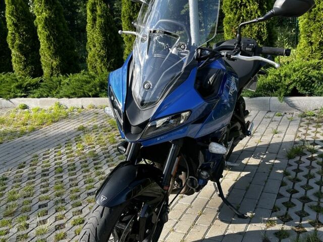 Триумф Другая, объемом двигателя 0 л и пробегом 0 тыс. км за 8999 $, фото 2 на Automoto.ua