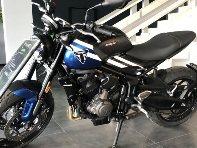 Тріумф Інша, об'ємом двигуна 0.66 л та пробігом 0 тис. км за 14598 $, фото 1 на Automoto.ua