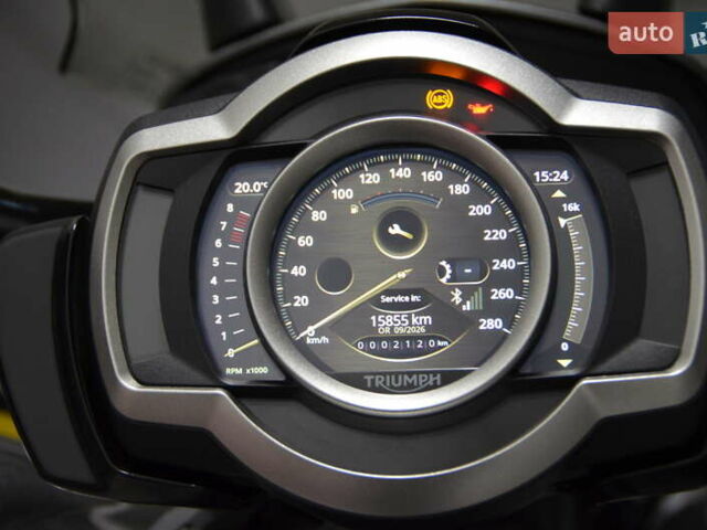 Сірий Тріумф Rocket 3, об'ємом двигуна 2.46 л та пробігом 2 тис. км за 31000 $, фото 12 на Automoto.ua
