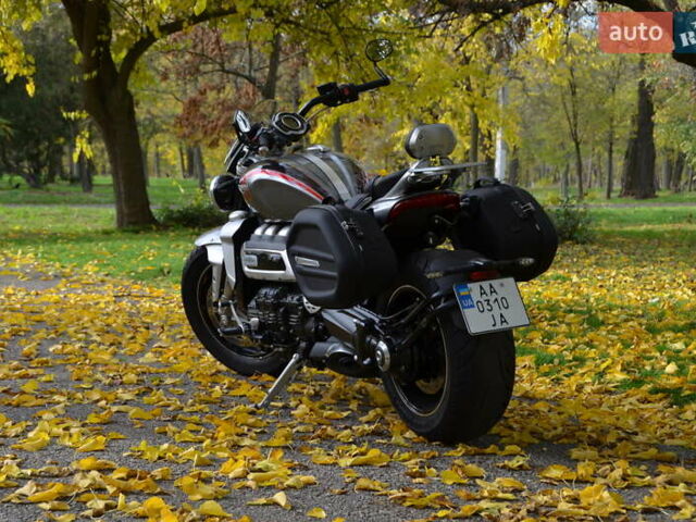 Сірий Тріумф Rocket 3, об'ємом двигуна 2.46 л та пробігом 2 тис. км за 31000 $, фото 19 на Automoto.ua