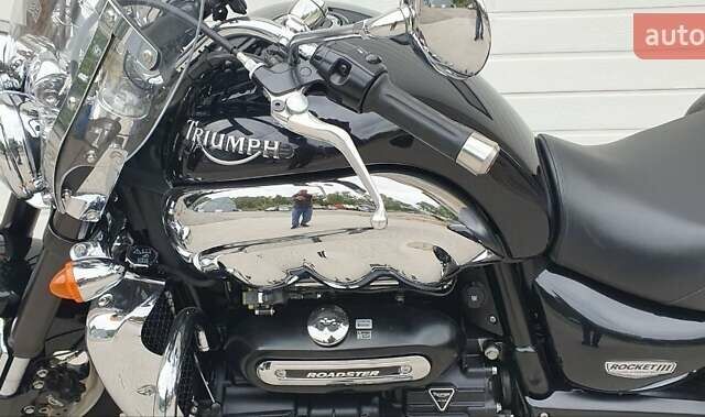 Черный Триумф Rocket III, объемом двигателя 2.29 л и пробегом 51 тыс. км за 13000 $, фото 16 на Automoto.ua
