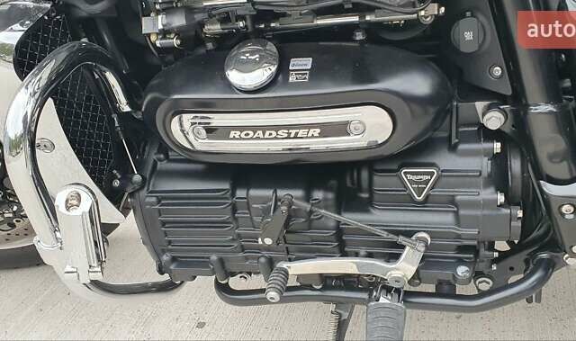 Черный Триумф Rocket III, объемом двигателя 2.29 л и пробегом 51 тыс. км за 13000 $, фото 10 на Automoto.ua