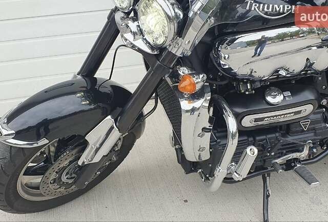 Черный Триумф Rocket III, объемом двигателя 2.29 л и пробегом 51 тыс. км за 13000 $, фото 3 на Automoto.ua