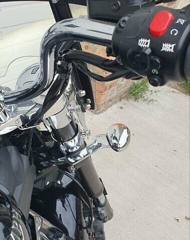 Черный Триумф Rocket III, объемом двигателя 2.29 л и пробегом 51 тыс. км за 13000 $, фото 5 на Automoto.ua