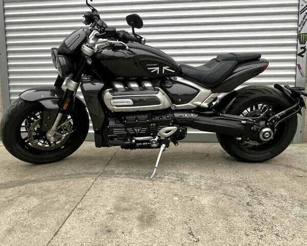 Черный Триумф Rocket III, объемом двигателя 0 л и пробегом 11 тыс. км за 28900 $, фото 17 на Automoto.ua