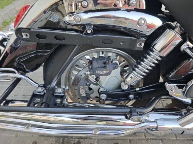 Триумф Rocket III, объемом двигателя 2.3 л и пробегом 0 тыс. км за 15000 $, фото 11 на Automoto.ua