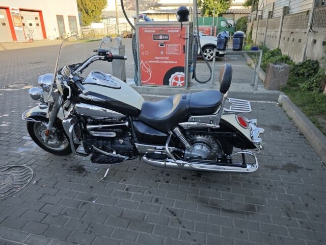 Триумф Rocket III, объемом двигателя 2.3 л и пробегом 0 тыс. км за 15000 $, фото 15 на Automoto.ua