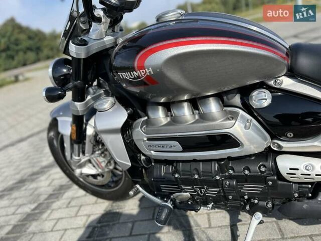 Триумф Rocket III, объемом двигателя 0 л и пробегом 20 тыс. км за 20500 $, фото 14 на Automoto.ua