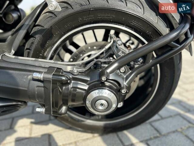 Триумф Rocket III, объемом двигателя 0 л и пробегом 20 тыс. км за 20000 $, фото 17 на Automoto.ua