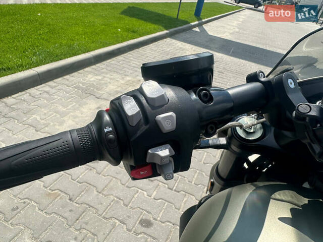 Триумф Rocket III, объемом двигателя 2.5 л и пробегом 5 тыс. км за 26500 $, фото 8 на Automoto.ua