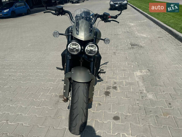 Триумф Rocket III, объемом двигателя 2.5 л и пробегом 5 тыс. км за 21999 $, фото 2 на Automoto.ua