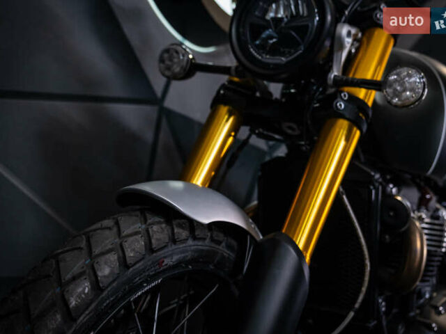 Черный Триумф Scrambler, объемом двигателя 1.2 л и пробегом 1 тыс. км за 15500 $, фото 17 на Automoto.ua