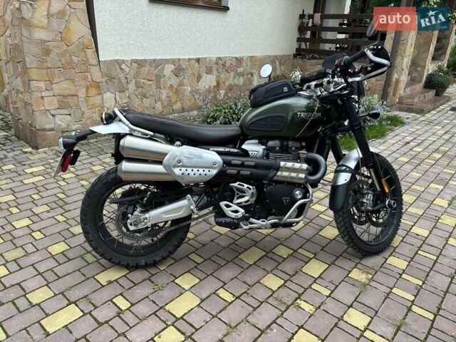 Зеленый Триумф Scrambler, объемом двигателя 1.2 л и пробегом 26 тыс. км за 12900 $, фото 3 на Automoto.ua