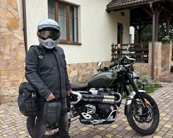Зеленый Триумф Scrambler, объемом двигателя 1.2 л и пробегом 26 тыс. км за 12900 $, фото 10 на Automoto.ua