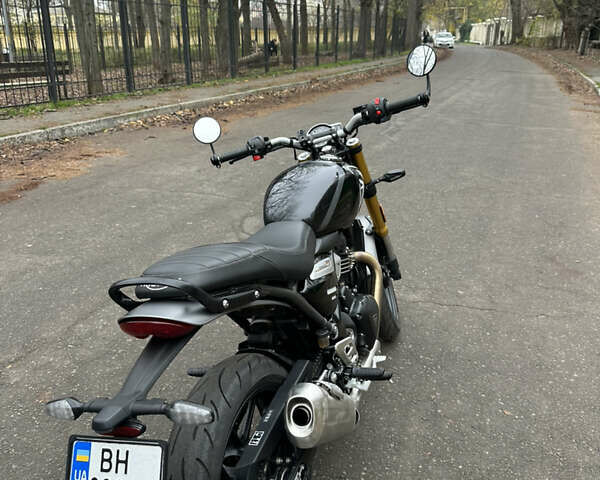 Чорний Тріумф Scrambler 400, об'ємом двигуна 0.4 л та пробігом 2 тис. км за 6500 $, фото 3 на Automoto.ua