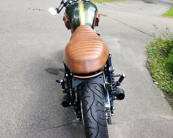 Триумф Thruxton, объемом двигателя 1 л и пробегом 20 тыс. км за 7500 $, фото 3 на Automoto.ua