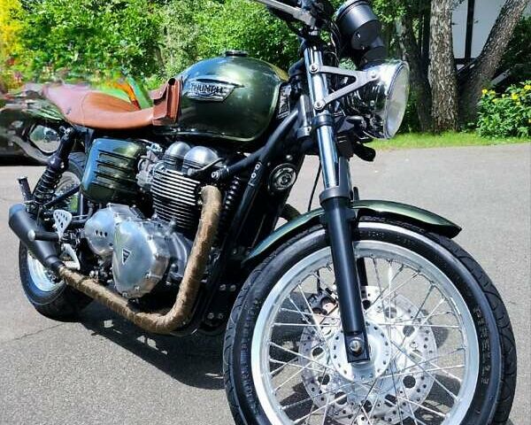 Триумф Thruxton, объемом двигателя 1 л и пробегом 20 тыс. км за 7500 $, фото 1 на Automoto.ua