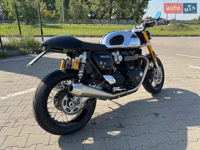Триумф Thruxton, объемом двигателя 1.2 л и пробегом 4 тыс. км за 20000 $, фото 33 на Automoto.ua