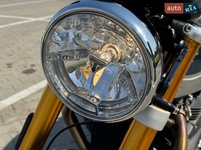 Триумф Thruxton, объемом двигателя 1.2 л и пробегом 4 тыс. км за 20000 $, фото 44 на Automoto.ua