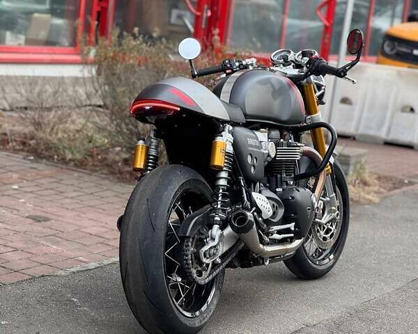 Серый Триумф Thruxton, объемом двигателя 0 л и пробегом 5 тыс. км за 16750 $, фото 5 на Automoto.ua