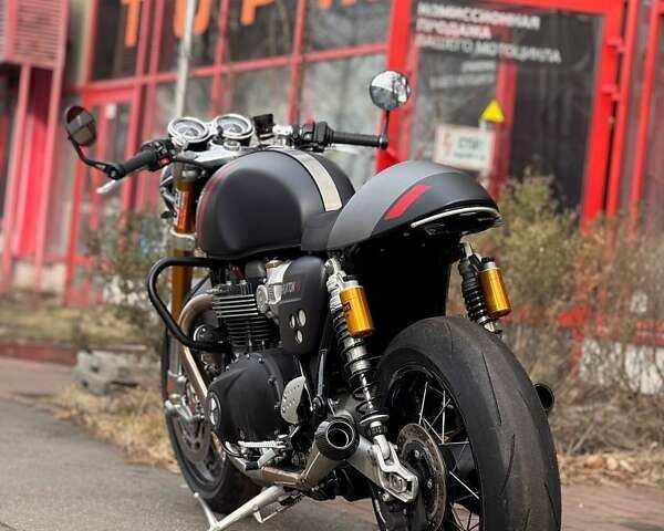 Серый Триумф Thruxton, объемом двигателя 0 л и пробегом 5 тыс. км за 16750 $, фото 8 на Automoto.ua