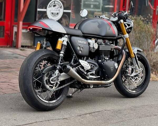 Серый Триумф Thruxton, объемом двигателя 0 л и пробегом 5 тыс. км за 16750 $, фото 3 на Automoto.ua
