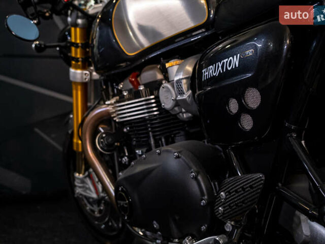 Серый Триумф Thruxton, объемом двигателя 1.2 л и пробегом 7 тыс. км за 19300 $, фото 17 на Automoto.ua