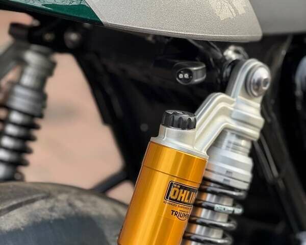 Зеленый Триумф Thruxton, объемом двигателя 0 л и пробегом 1 тыс. км за 19150 $, фото 15 на Automoto.ua