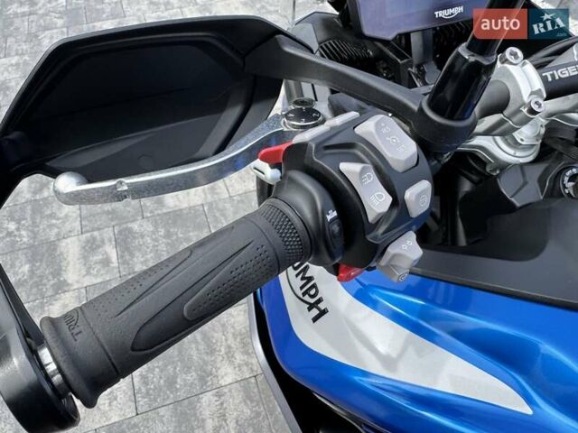 Тріумф Tiger 900, об'ємом двигуна 0 л та пробігом 11 тис. км за 10800 $, фото 18 на Automoto.ua
