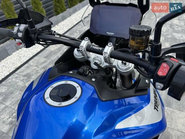 Тріумф Tiger 900, об'ємом двигуна 0 л та пробігом 11 тис. км за 10800 $, фото 5 на Automoto.ua