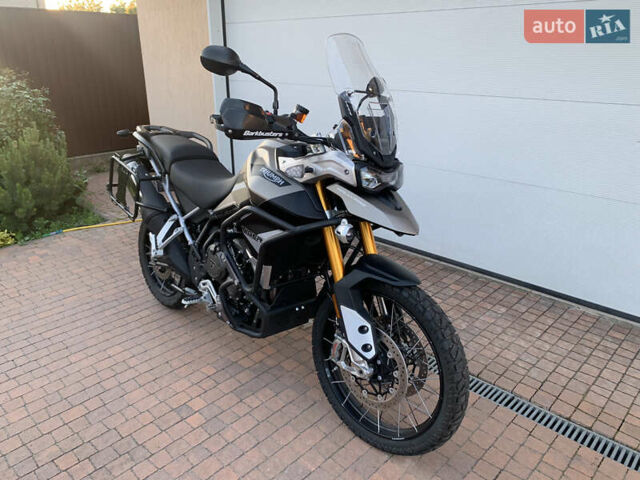 Серый Триумф Tiger 900, объемом двигателя 0.89 л и пробегом 4 тыс. км за 16500 $, фото 1 на Automoto.ua