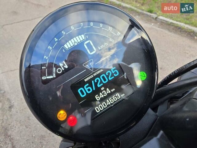 Тріумф Trident 2023 у Києві на Automoto.ua Чорний Тріумф Trident, об'ємом двигуна 0.66 л та пробігом 4 тис. км за 12500 $, фото 3 на Automoto.ua