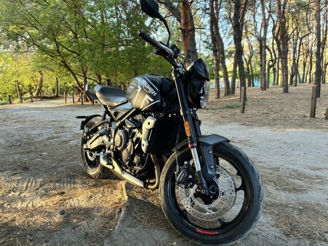 Триумф Trident, объемом двигателя 1 л и пробегом 0 тыс. км за 9000 $, фото 4 на Automoto.ua