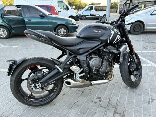 Триумф Trident, объемом двигателя 1 л и пробегом 0 тыс. км за 9000 $, фото 5 на Automoto.ua