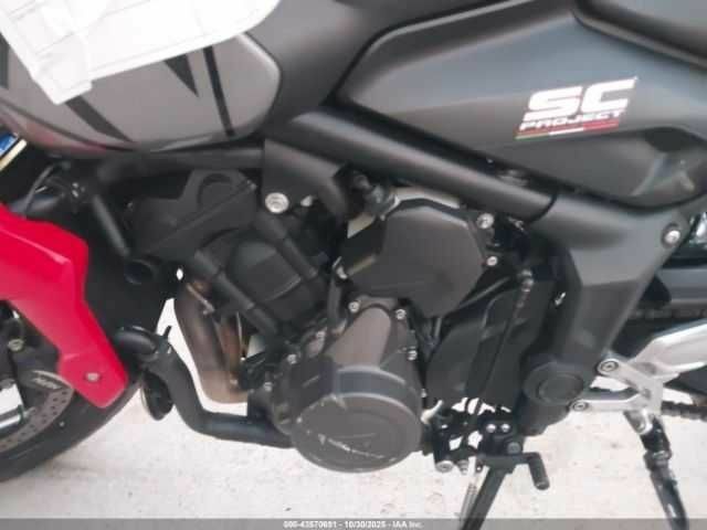 Триумф Trident, объемом двигателя 0.66 л и пробегом 0 тыс. км за 2700 $, фото 8 на Automoto.ua