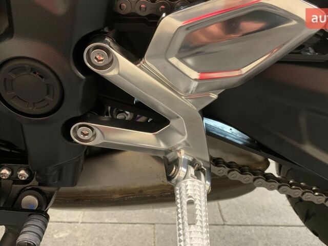 Тріумф Trident, об'ємом двигуна 0.66 л та пробігом 0 тис. км за 11490 $, фото 23 на Automoto.ua