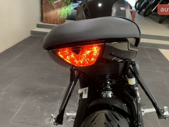 Тріумф Trident, об'ємом двигуна 0.66 л та пробігом 0 тис. км за 11490 $, фото 11 на Automoto.ua