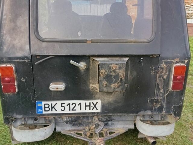 Черный УАЗ 2206, объемом двигателя 0 л и пробегом 10 тыс. км за 840 $, фото 3 на Automoto.ua