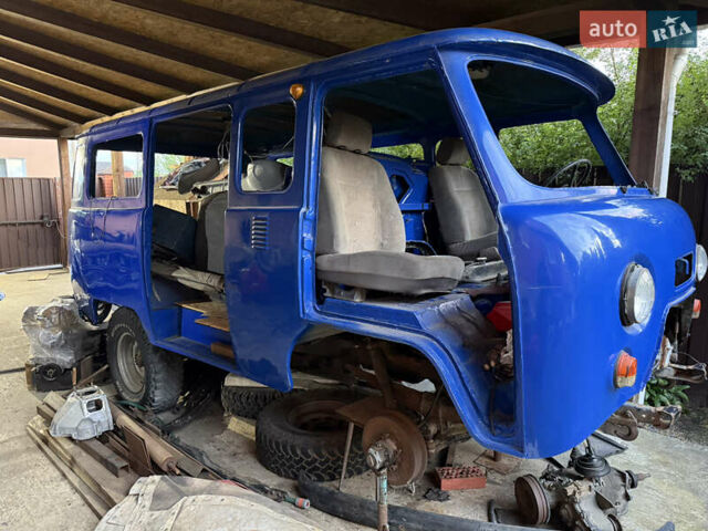 Синий УАЗ 2206 пасс., объемом двигателя 2.4 л и пробегом 60 тыс. км за 2200 $, фото 1 на Automoto.ua