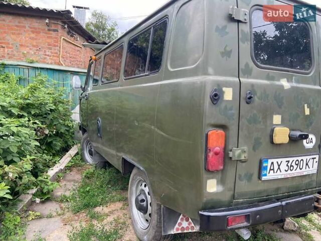 Зеленый УАЗ 2206 пасс., объемом двигателя 2.69 л и пробегом 160 тыс. км за 6500 $, фото 2 на Automoto.ua