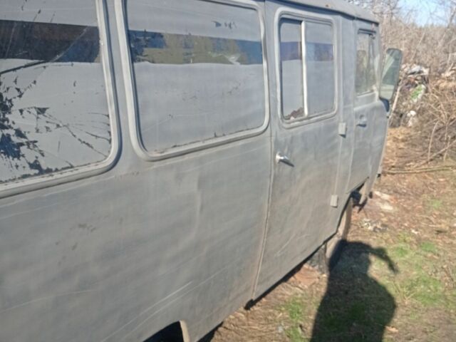 Серый УАЗ 2206, объемом двигателя 0 л и пробегом 1 тыс. км за 594 $, фото 2 на Automoto.ua