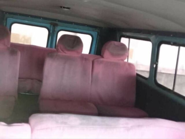 Синій УАЗ 2206, об'ємом двигуна 2.9 л та пробігом 467 тис. км за 1401 $, фото 7 на Automoto.ua