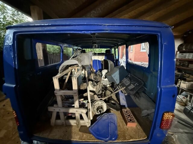 Синий УАЗ 2206, объемом двигателя 2.4 л и пробегом 60 тыс. км за 2200 $, фото 3 на Automoto.ua